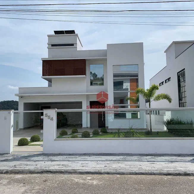 Foto 1 de Casa com 3 Quartos à venda, 350m² em Pedra Branca, Palhoça