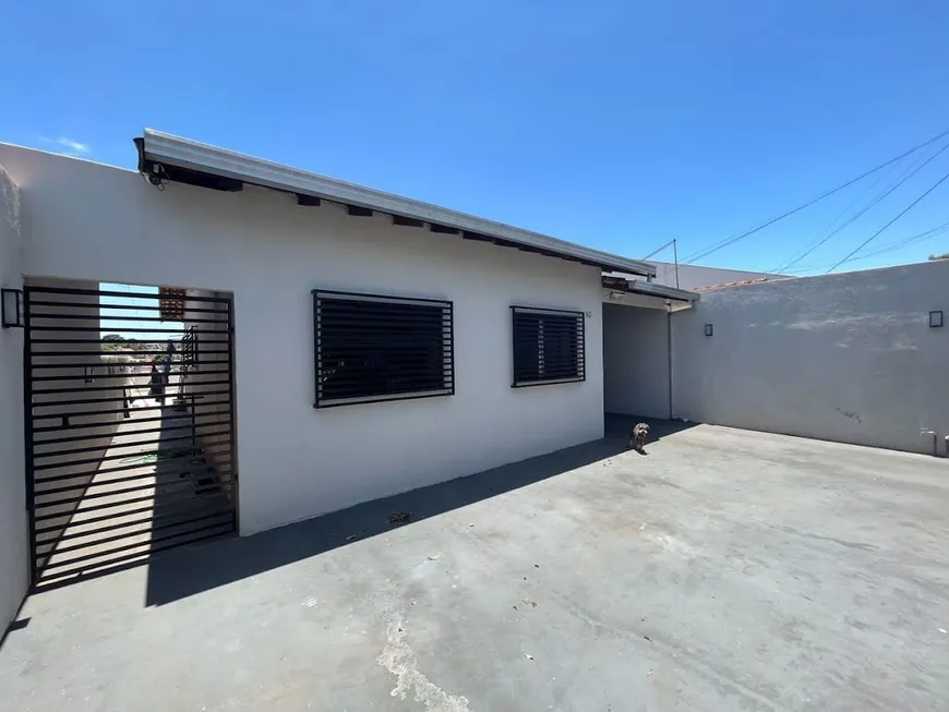 Foto 1 de Casa com 3 Quartos à venda, 120m² em Jardim Tókio, Londrina