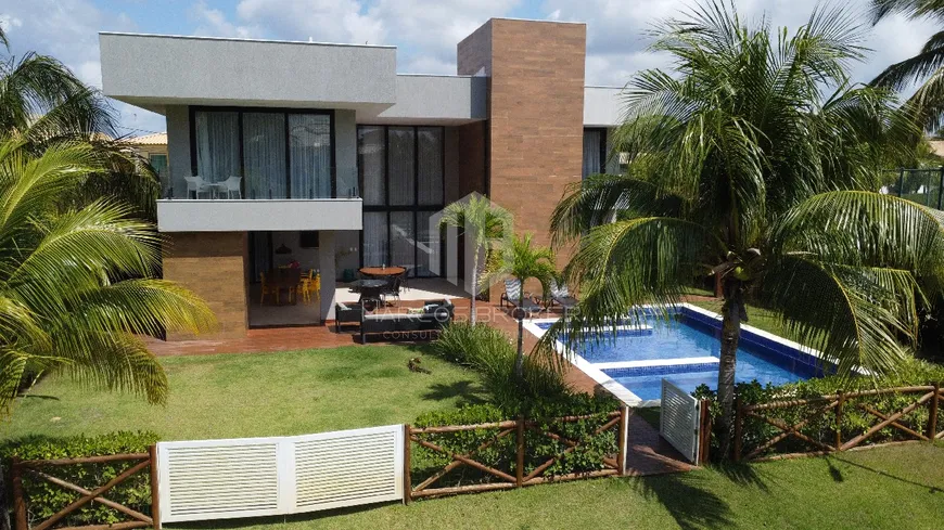 Foto 1 de Casa de Condomínio com 8 Quartos à venda, 362m² em Guarajuba, Camaçari