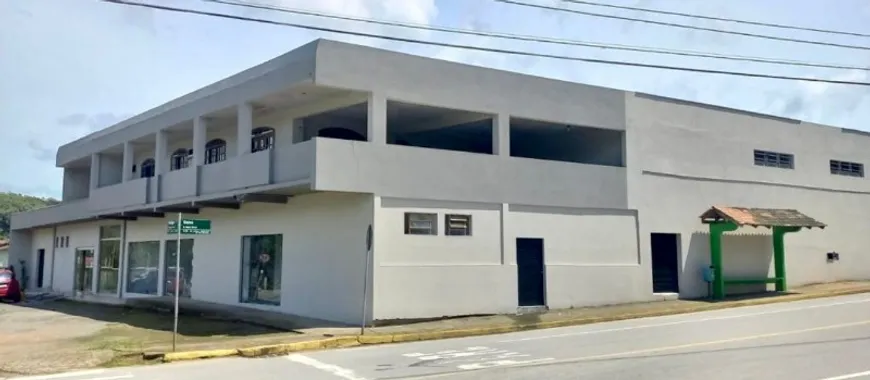 Foto 1 de Galpão/Depósito/Armazém à venda, 1400m² em Três Rios do Norte, Jaraguá do Sul