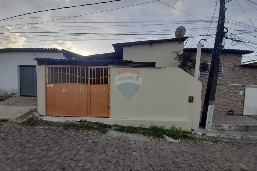 Foto 1 de Casa com 2 Quartos à venda, 63m² em Lagoa Azul, Natal