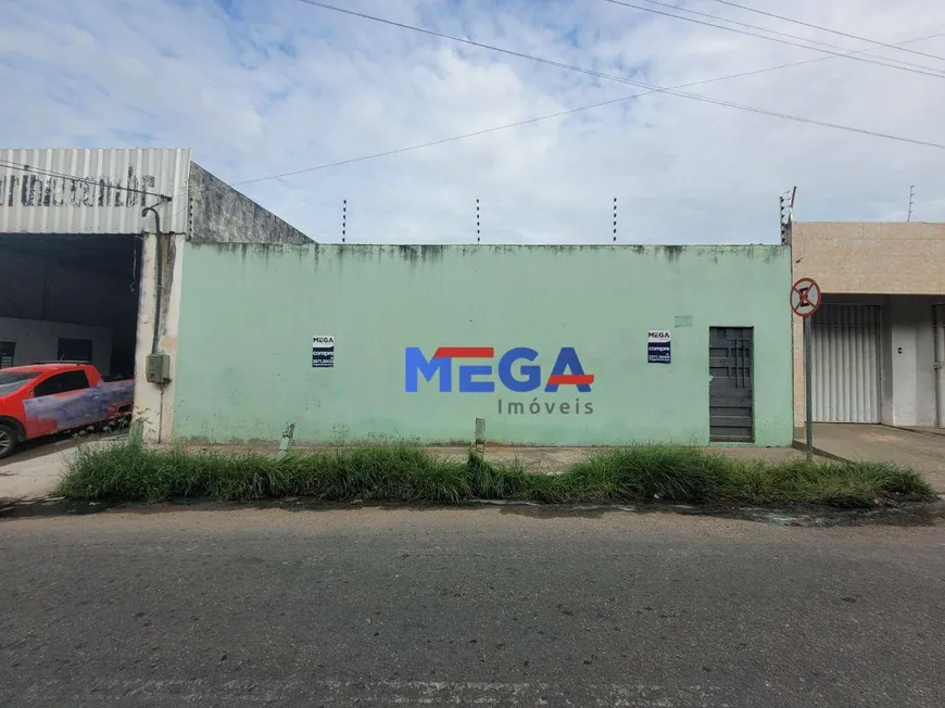 Foto 1 de Lote/Terreno à venda, 300m² em São José, Juazeiro do Norte