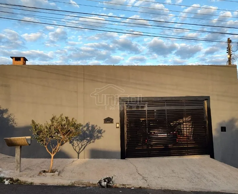 Foto 1 de Casa com 3 Quartos à venda, 150m² em Jardim Fontanelli, Marília