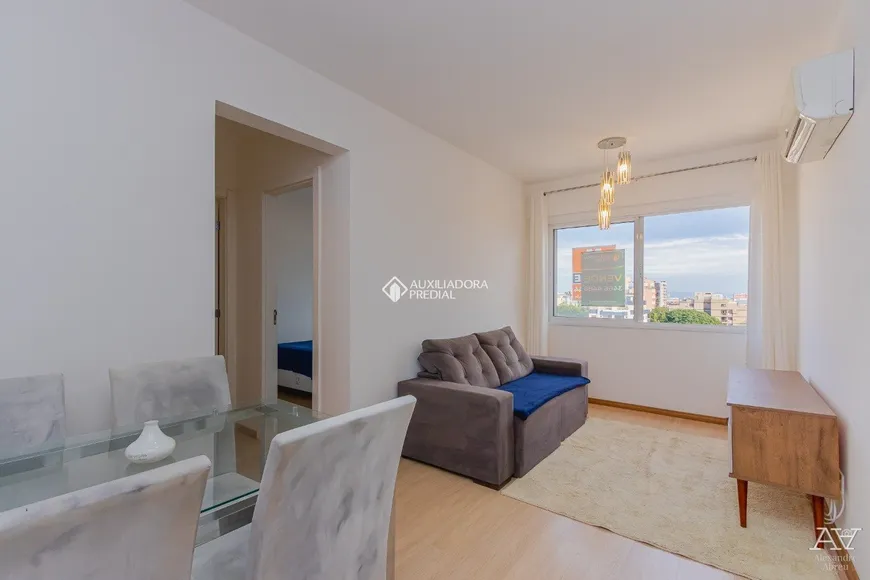 Foto 1 de Apartamento com 2 Quartos à venda, 51m² em Centro, Canoas
