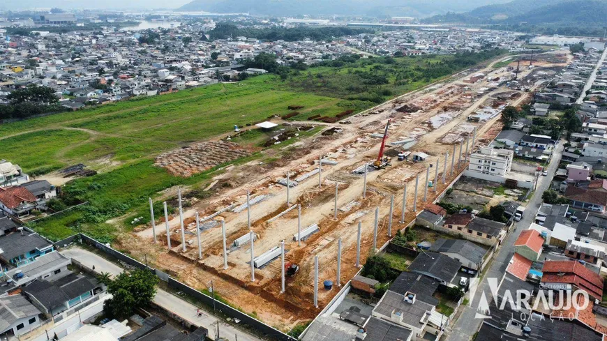 Foto 1 de Galpão/Depósito/Armazém para alugar, 5067m² em Machados, Navegantes