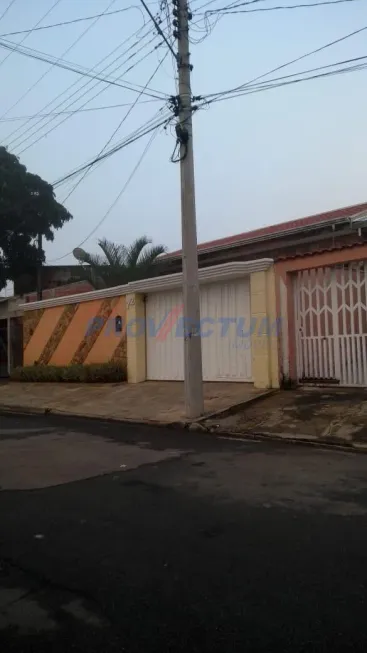 Foto 1 de Imóvel Comercial com 3 Quartos à venda, 230m² em Jardim Carmen Cristina, Hortolândia