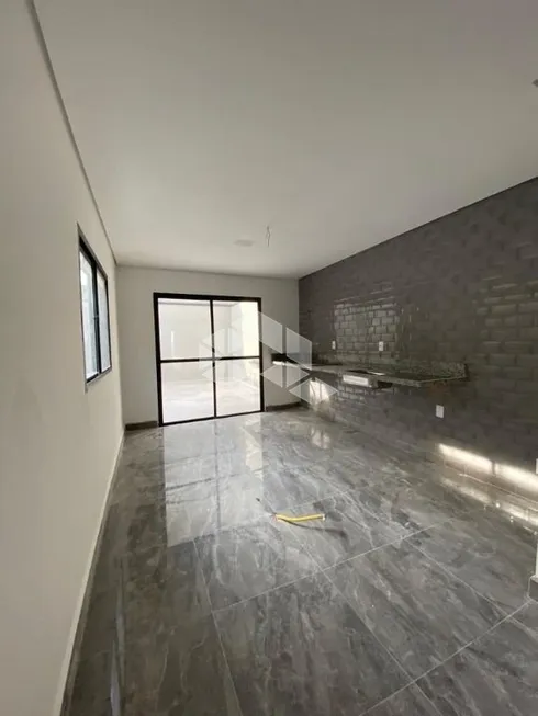 Foto 1 de Casa com 3 Quartos à venda, 102m² em Cidade Líder, São Paulo