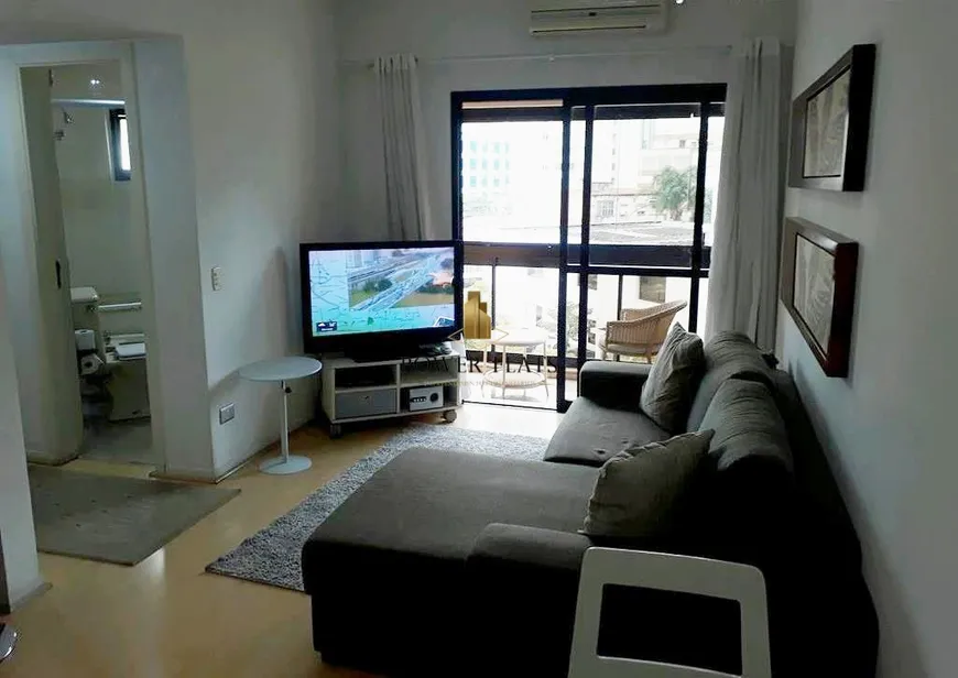 Foto 1 de Flat com 1 Quarto para alugar, 40m² em Vila Nova Conceição, São Paulo