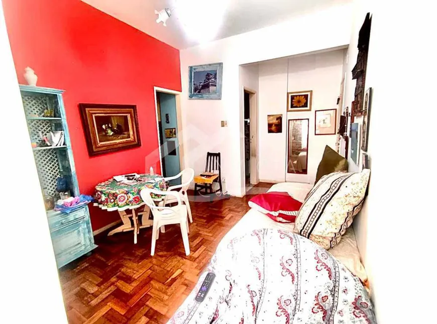 Foto 1 de Apartamento com 1 Quarto à venda, 42m² em Copacabana, Rio de Janeiro