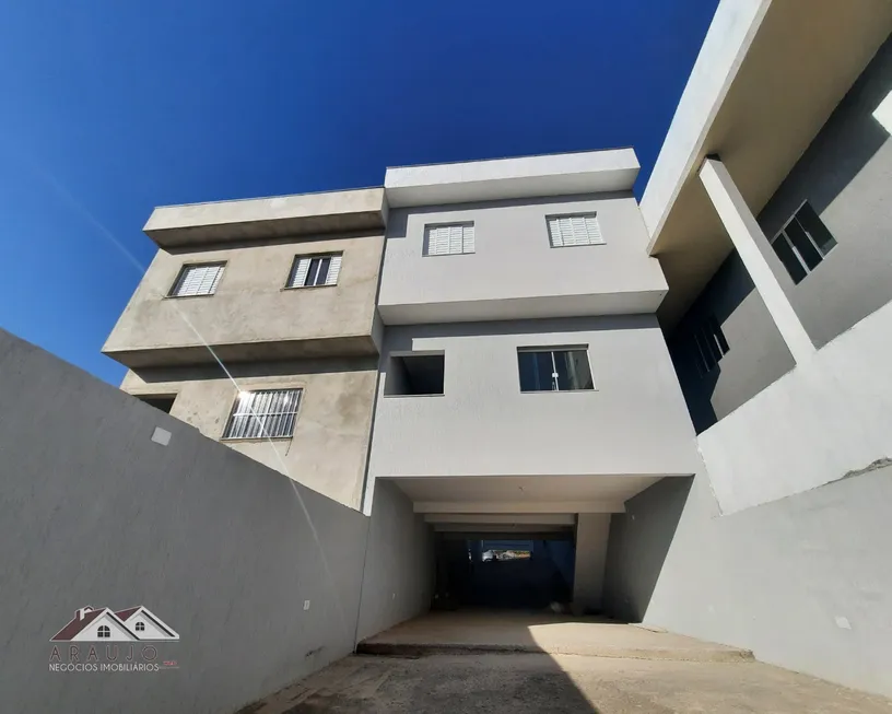 Foto 1 de Casa com 3 Quartos à venda, 177m² em Laranjeiras, Caieiras