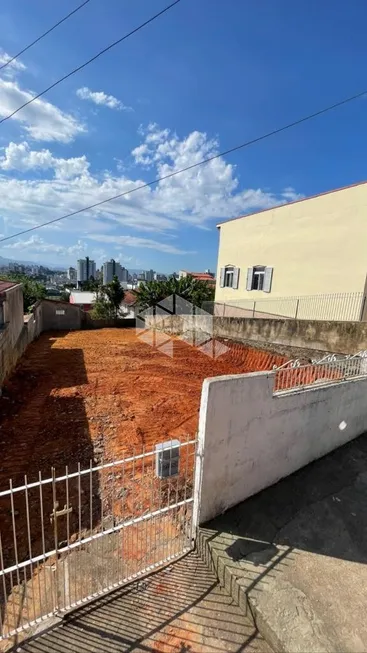 Foto 1 de Lote/Terreno à venda, 270m² em Estreito, Florianópolis