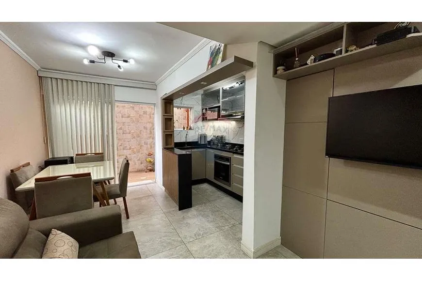 Foto 1 de Casa de Condomínio com 2 Quartos à venda, 58m² em Taipas, São Paulo