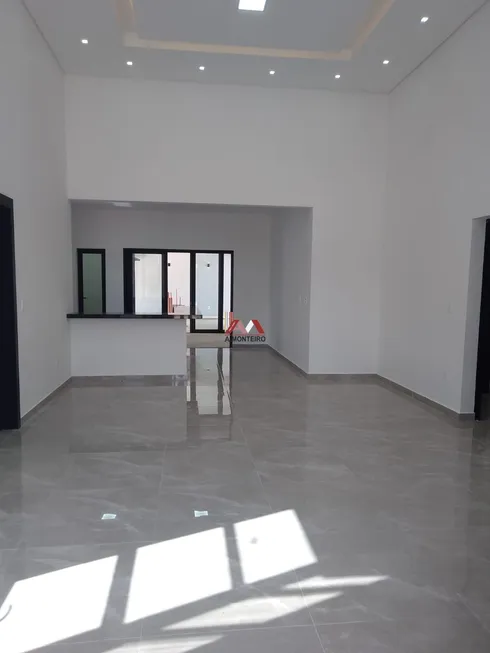 Foto 1 de Casa de Condomínio com 3 Quartos à venda, 199m² em Piracangagua, Taubaté