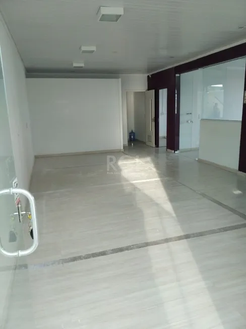 Foto 1 de Sala Comercial para alugar, 98m² em Cristal, Porto Alegre