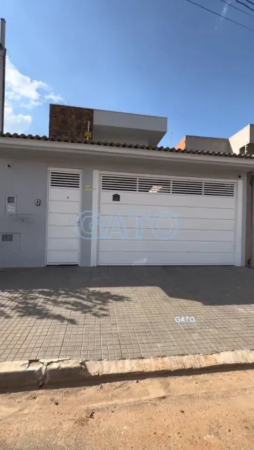 Foto 1 de Casa de Condomínio com 3 Quartos à venda, 220m² em Portal dos Ipes 3, Cajamar