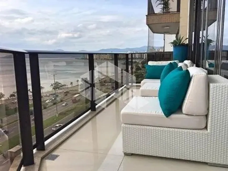 Foto 1 de Apartamento com 4 Quartos à venda, 315m² em Centro, Florianópolis