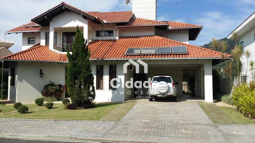 Foto 1 de Casa de Condomínio com 3 Quartos à venda, 305m² em Jaraguá Esquerdo, Jaraguá do Sul