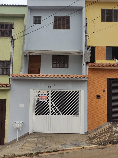 Foto 1 de Sobrado com 2 Quartos à venda, 140m² em Vila Camilopolis, Santo André