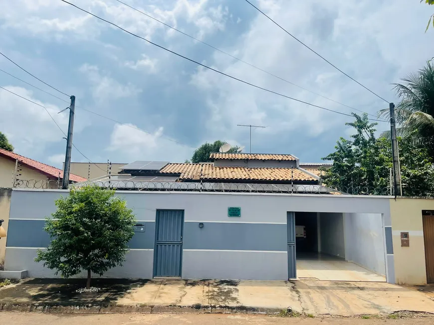 Foto 1 de Casa com 4 Quartos à venda, 200m² em Centro, Palmas