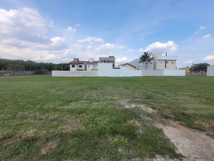 Foto 1 de Lote/Terreno à venda, 197m² em Água Branca, Piracicaba