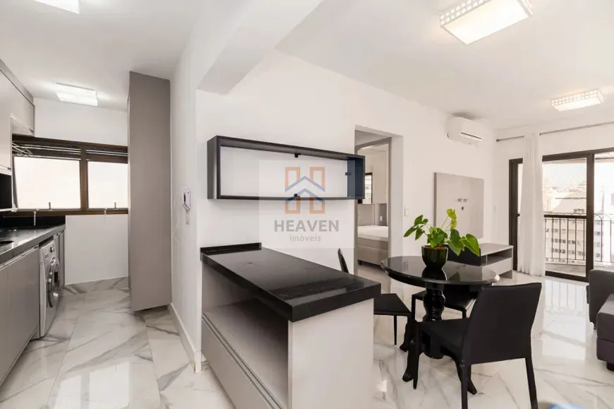 Foto 1 de Apartamento com 1 Quarto para alugar, 42m² em Itaim Bibi, São Paulo