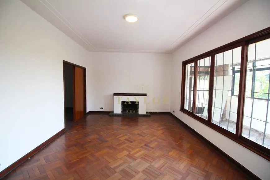 Foto 1 de Casa com 4 Quartos para alugar, 380m² em Pacaembu, São Paulo