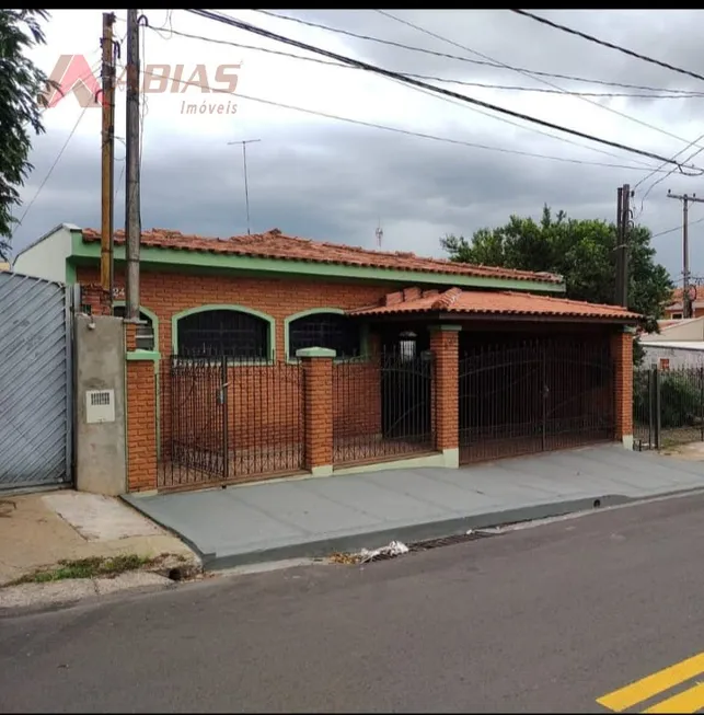 Foto 1 de Casa com 3 Quartos à venda, 166m² em Jardim Tangará, São Carlos