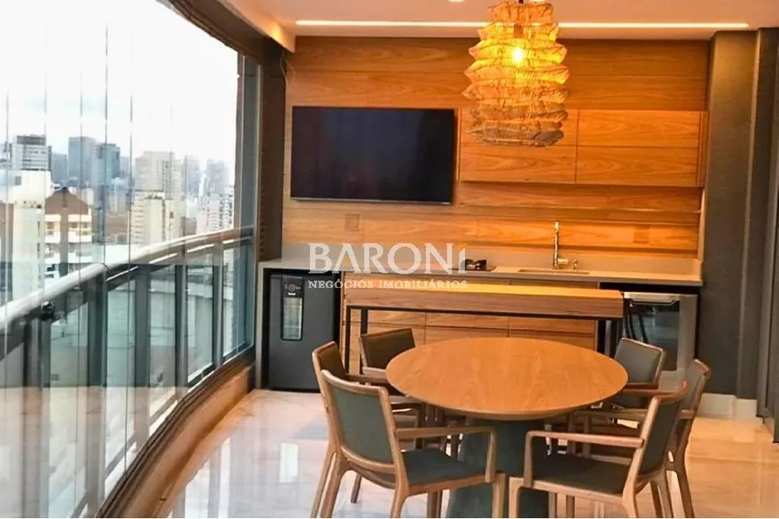 Foto 1 de Apartamento com 2 Quartos à venda, 109m² em Itaim Bibi, São Paulo