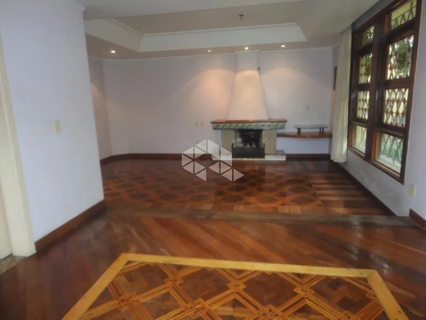 Foto 1 de Casa com 3 Quartos à venda, 430m² em Santa Tereza, Porto Alegre