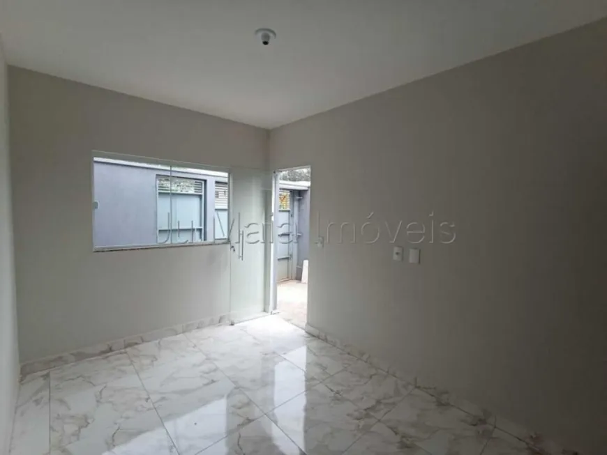 Foto 1 de Casa com 2 Quartos à venda, 64m² em Centro, Pouso Alegre