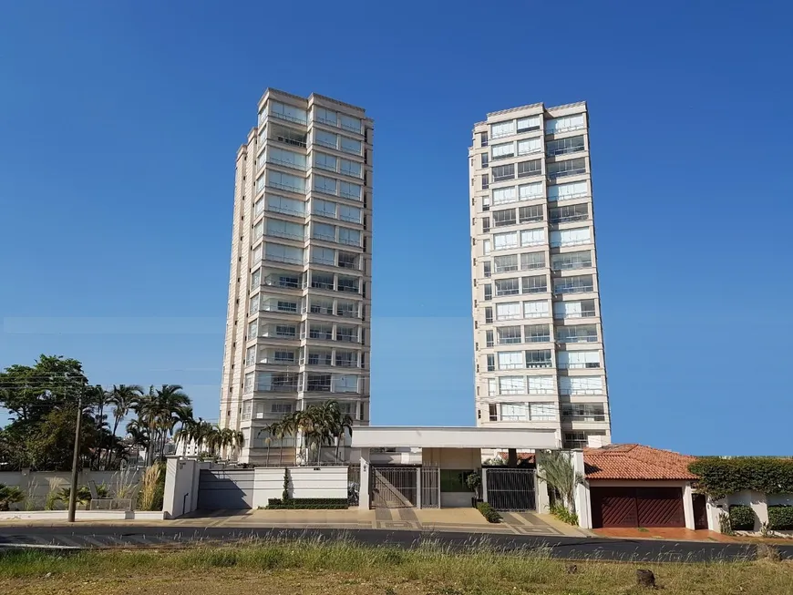 Foto 1 de Apartamento com 4 Quartos à venda, 402m² em Village de São Vicente, Franca