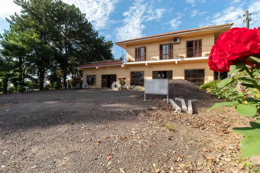 Foto 1 de Ponto Comercial com 3 Quartos para alugar, 200m² em Zona Rural, Santa Maria