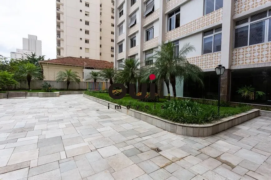 Foto 1 de Apartamento com 3 Quartos à venda, 206m² em Higienópolis, São Paulo