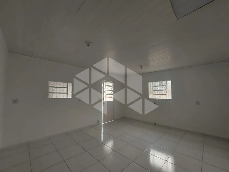 Foto 1 de Casa com 1 Quarto para alugar, 52m² em Urlândia, Santa Maria