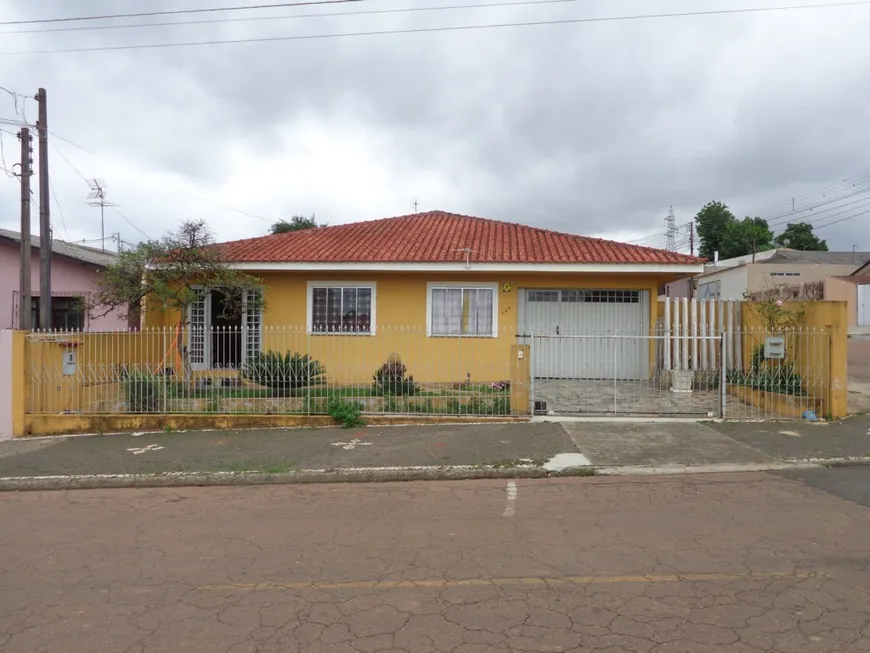Foto 1 de Casa com 4 Quartos à venda, 194m² em Chapada, Ponta Grossa
