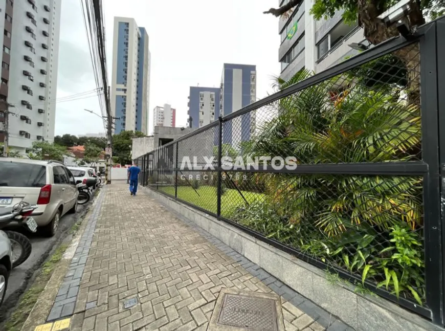 Foto 1 de Apartamento com 3 Quartos à venda, 145m² em Graças, Recife