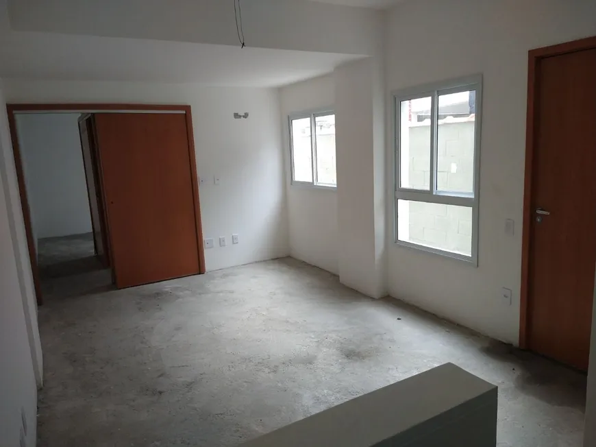 Foto 1 de Apartamento com 1 Quarto à venda, 41m² em Estuario, Santos