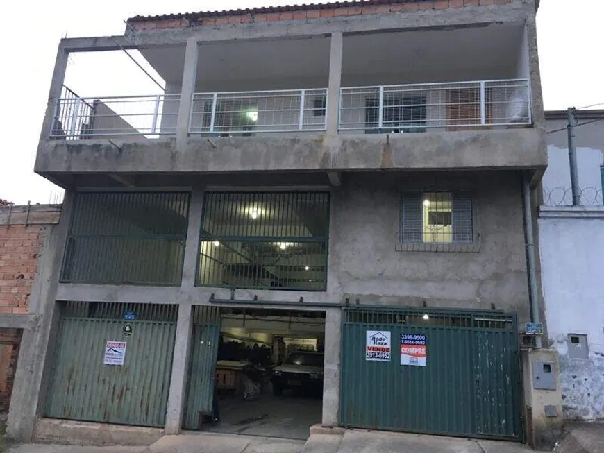 Foto 1 de Casa com 3 Quartos à venda, 240m² em Candida Ferreira, Contagem