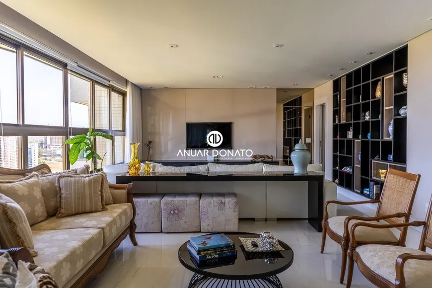 Foto 1 de Apartamento com 4 Quartos à venda, 277m² em Vila da Serra, Nova Lima