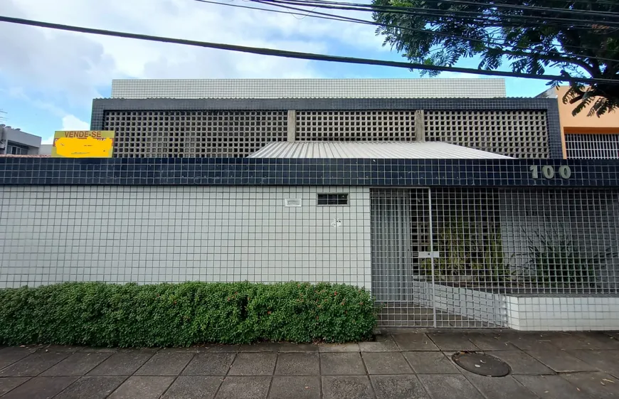 Foto 1 de Imóvel Comercial com 10 Quartos à venda, 284m² em Casa Forte, Recife