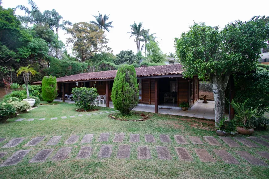 Foto 1 de Casa de Condomínio com 5 Quartos à venda, 380m² em , Ibiúna