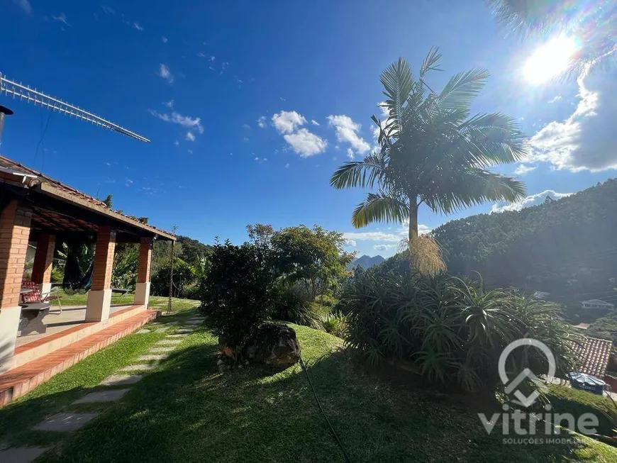 Foto 1 de Fazenda/Sítio com 5 Quartos à venda, 2054m² em Lumiar, Nova Friburgo