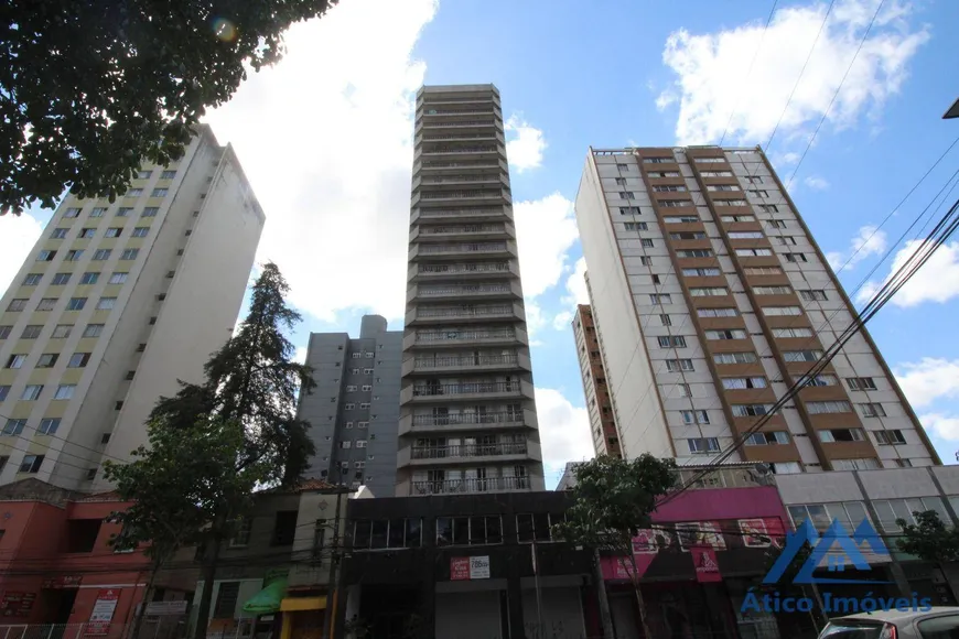 Foto 1 de Apartamento com 4 Quartos à venda, 190m² em Juvevê, Curitiba