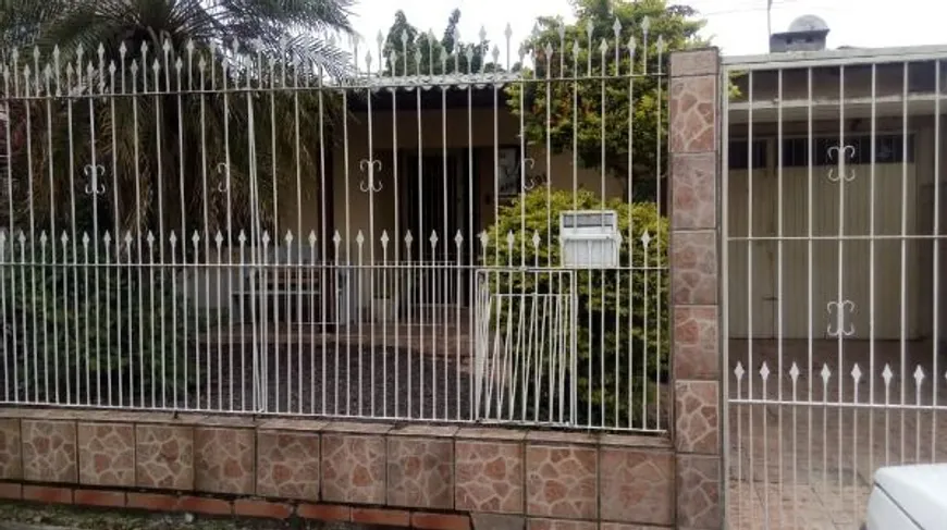 Foto 1 de Casa com 4 Quartos à venda, 160m² em Aberta dos Morros, Porto Alegre