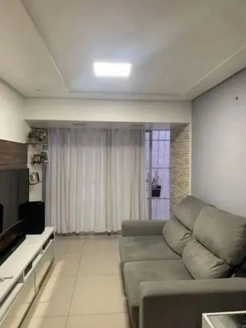 Foto 1 de Casa com 2 Quartos à venda, 80m² em Matatu, Salvador