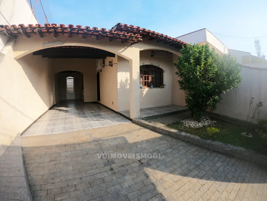 Foto 1 de Casa com 3 Quartos à venda, 210m² em Mogi Moderno, Mogi das Cruzes