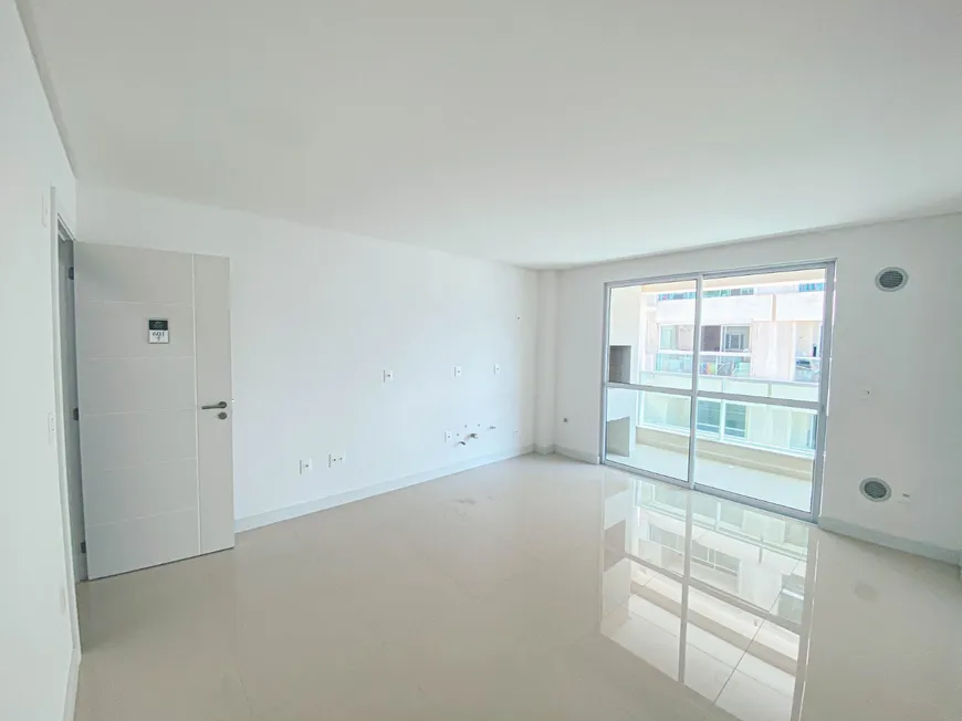 Foto 1 de Apartamento com 2 Quartos à venda, 60m² em Jardim Praia Mar, Itapema