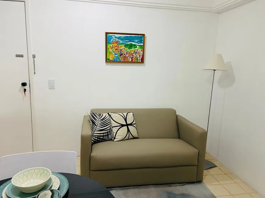 Foto 1 de Apartamento com 1 Quarto para venda ou aluguel, 35m² em Boa Viagem, Recife