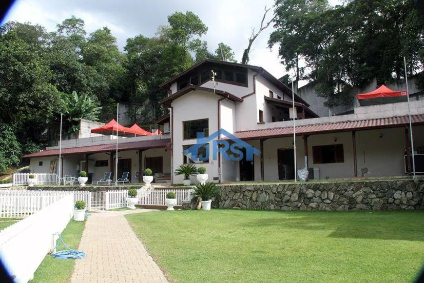 Foto 1 de Prédio Comercial com 4 Quartos à venda, 850m² em Jardim Monte Santo, Cotia