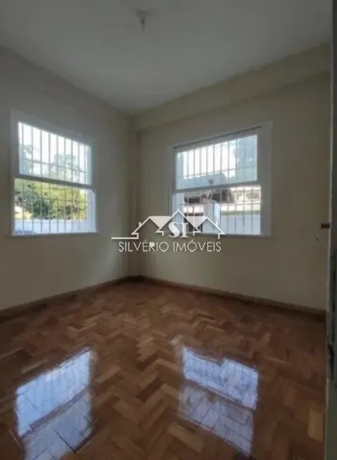 Foto 1 de Casa com 2 Quartos à venda, 100m² em Saldanha Marinho, Petrópolis